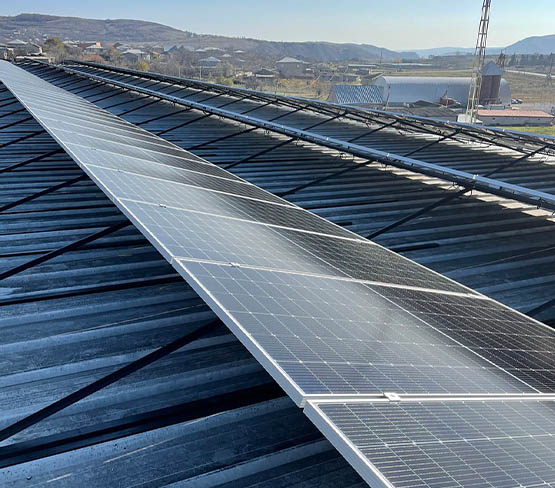 Polycrystalline silicon solar panels